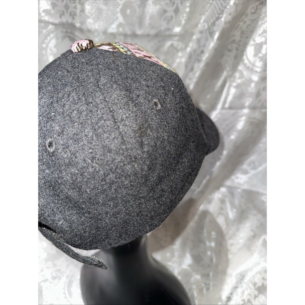 Pug Hat - Picture 7 of 12